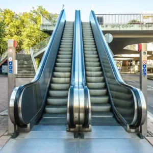 Outdoor Escalators – Robust and Weatherproof Vertical Transport for Public Spaces